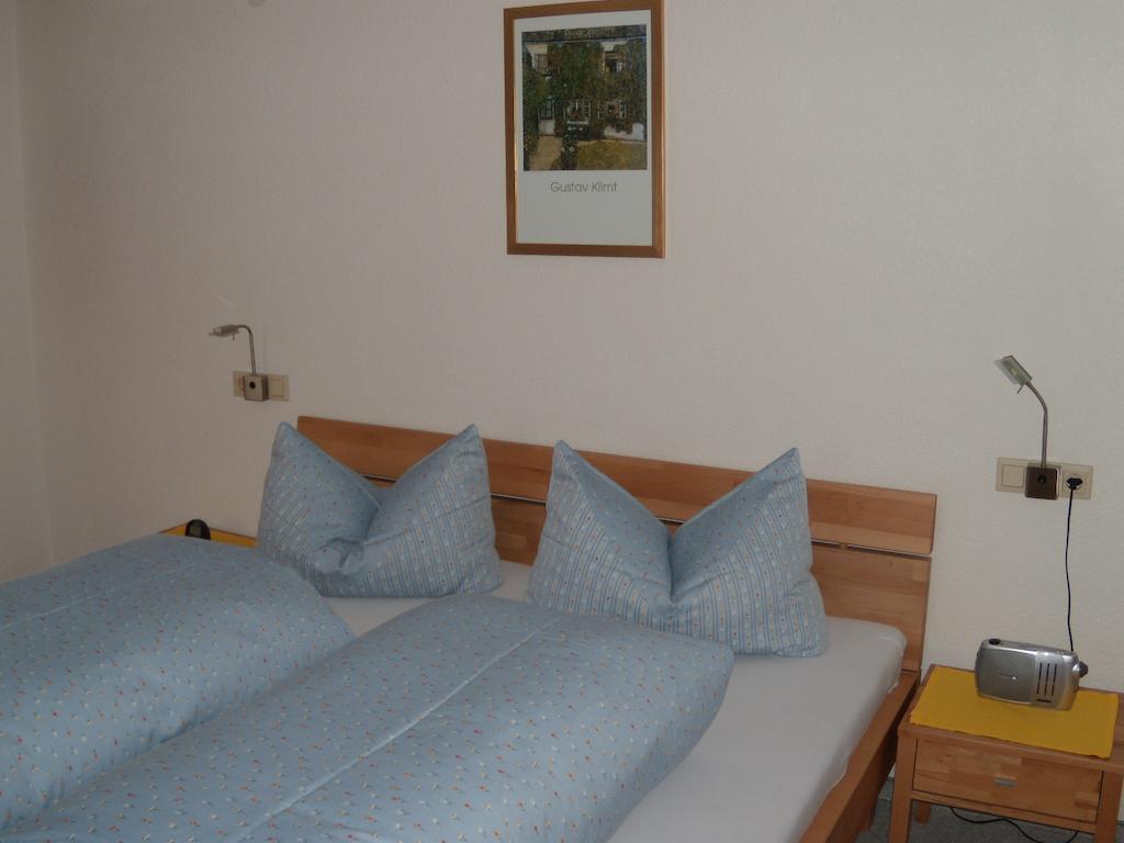 Ferienwohnung Rottensteiner Sybille Inclusiv Sommercard Jerzens Habitación foto